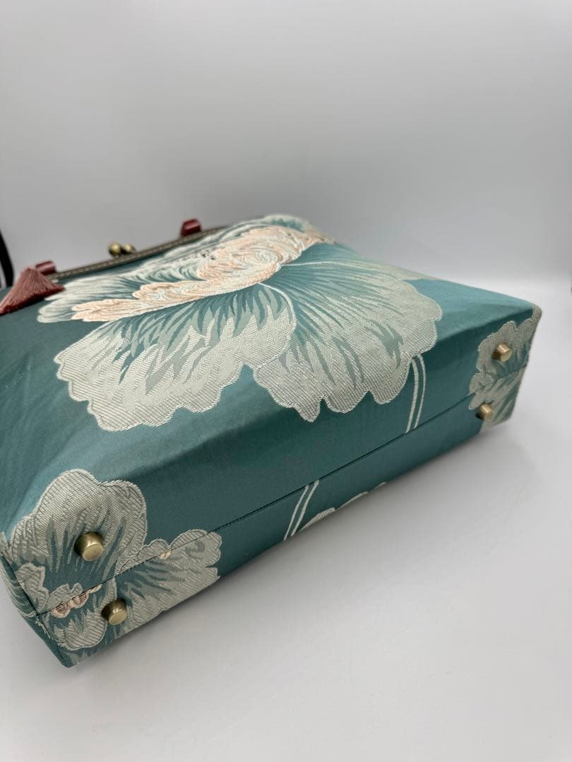 ハンドメイド　大きながま口バッグ　ボタン#59