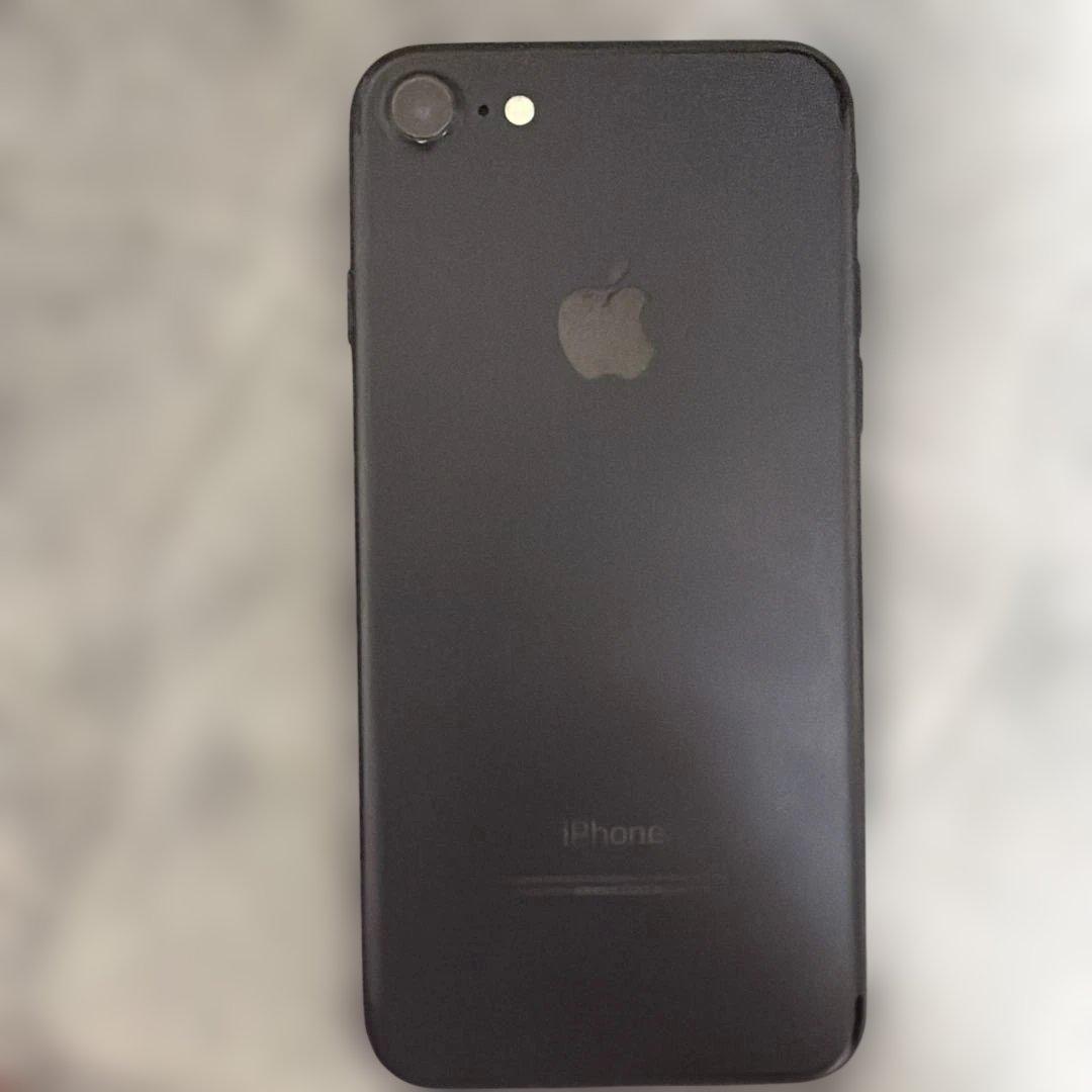 Apple iPhone 7 ブラック 128GB