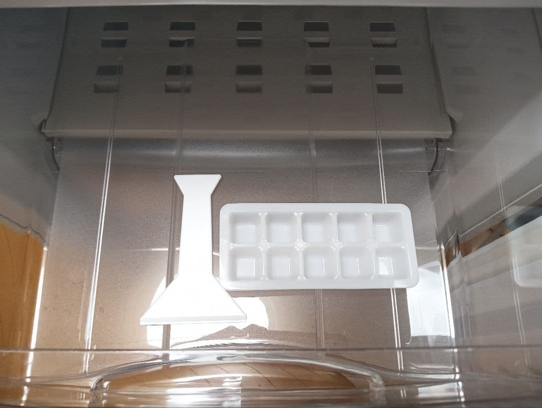 1ドア冷凍庫138L（ALLEGIA）2023年製　製造終了商品