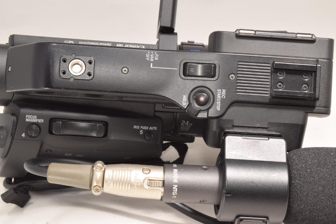 SONY PXW-X70 業務用ビデオカメラ 2014年製 ケース付 映像撮影