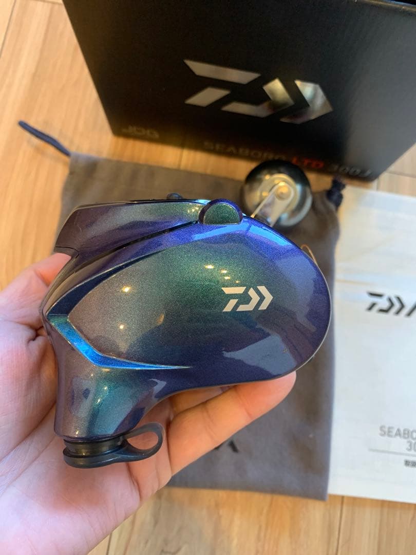 リール DAIWA SEABORG LTD 300J