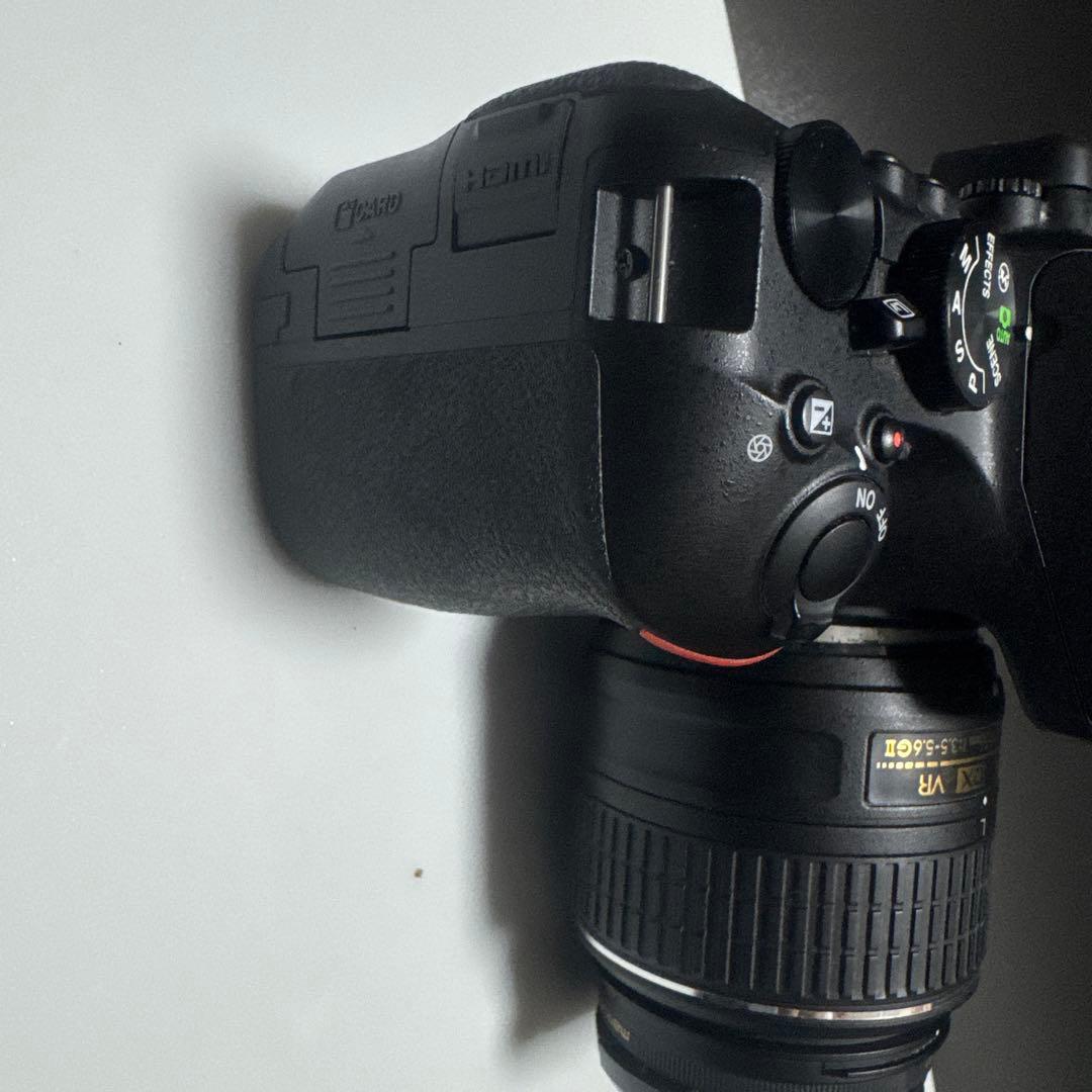 デジタルカメラ Nikon D5500 18-55mm VR II