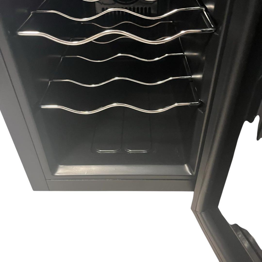 電信柱⭐アイリスオーヤマ ワインセラー‼️PWC-251P-BK 送料無料