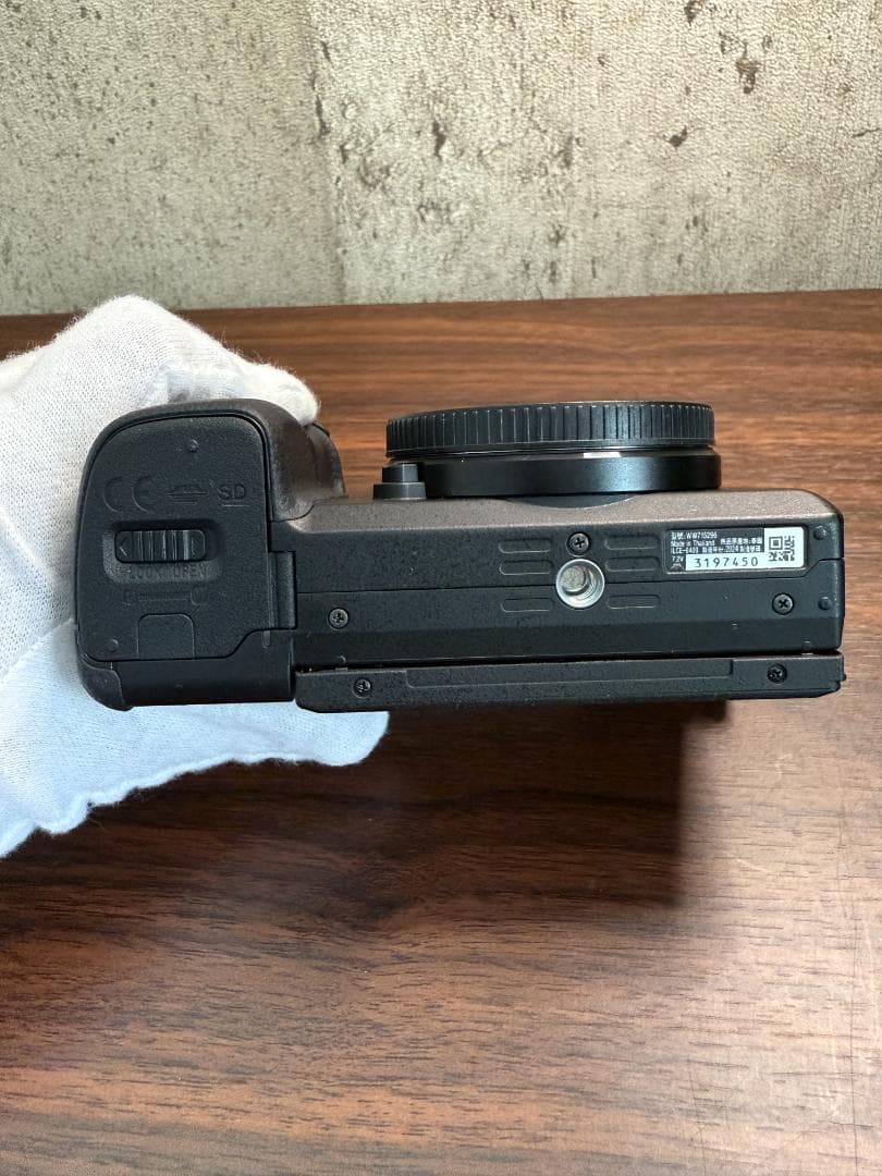 美品 SONY α6400 ボディ ブラック 箱付き