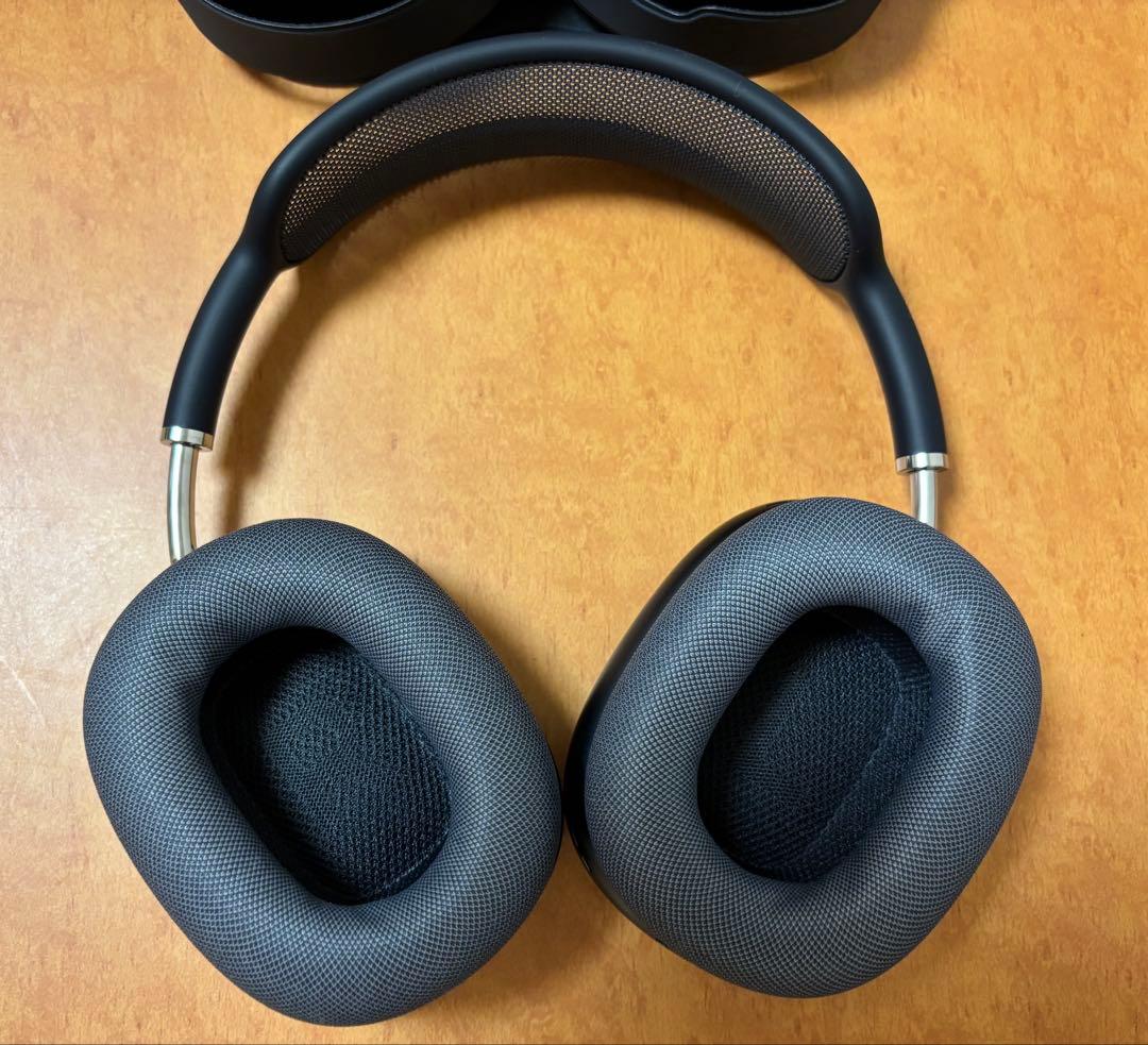 Airpods Maxスペースグレー【正規品】