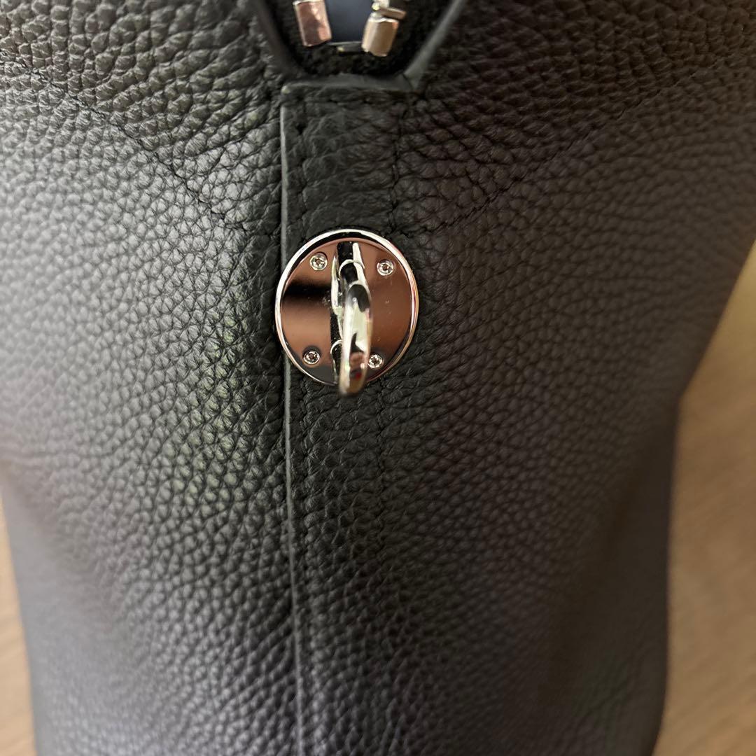 ブガッティ型 バッグ