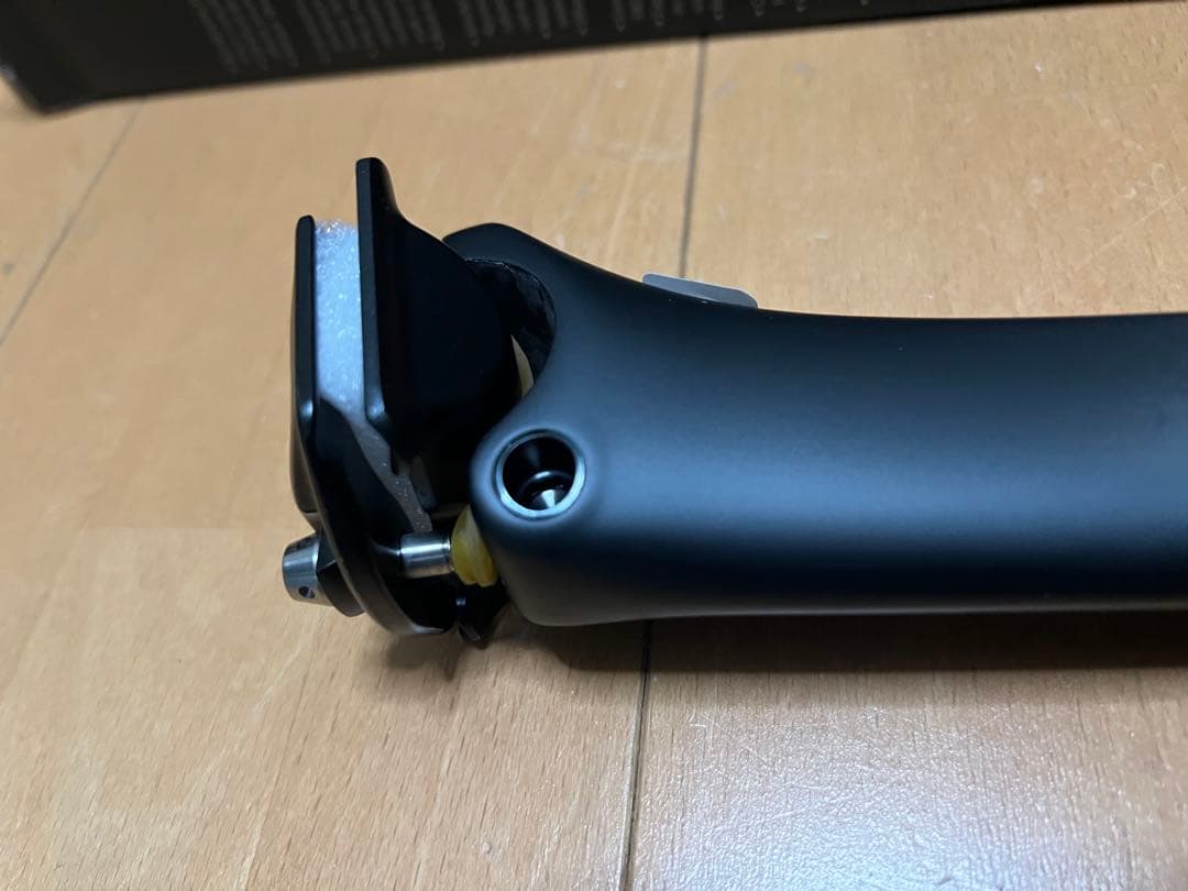 【純正・未使用】ターマック sl8 カーボンシートポスト