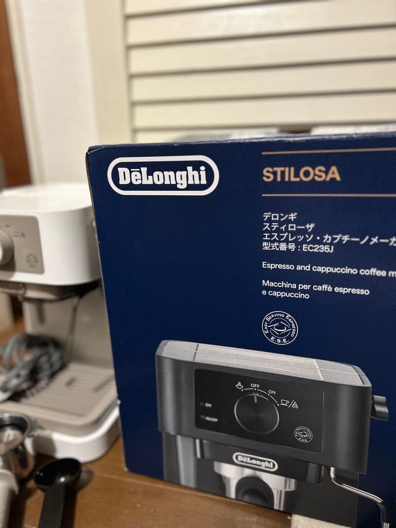 美品　De'Longhiエスプレッソメーカー スティローザ EC235J