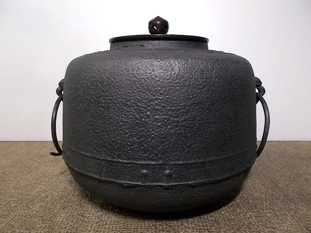 茶道具 風炉釜セット 未使用五徳 唐銅風炉 茶釜 釜環 送料込み