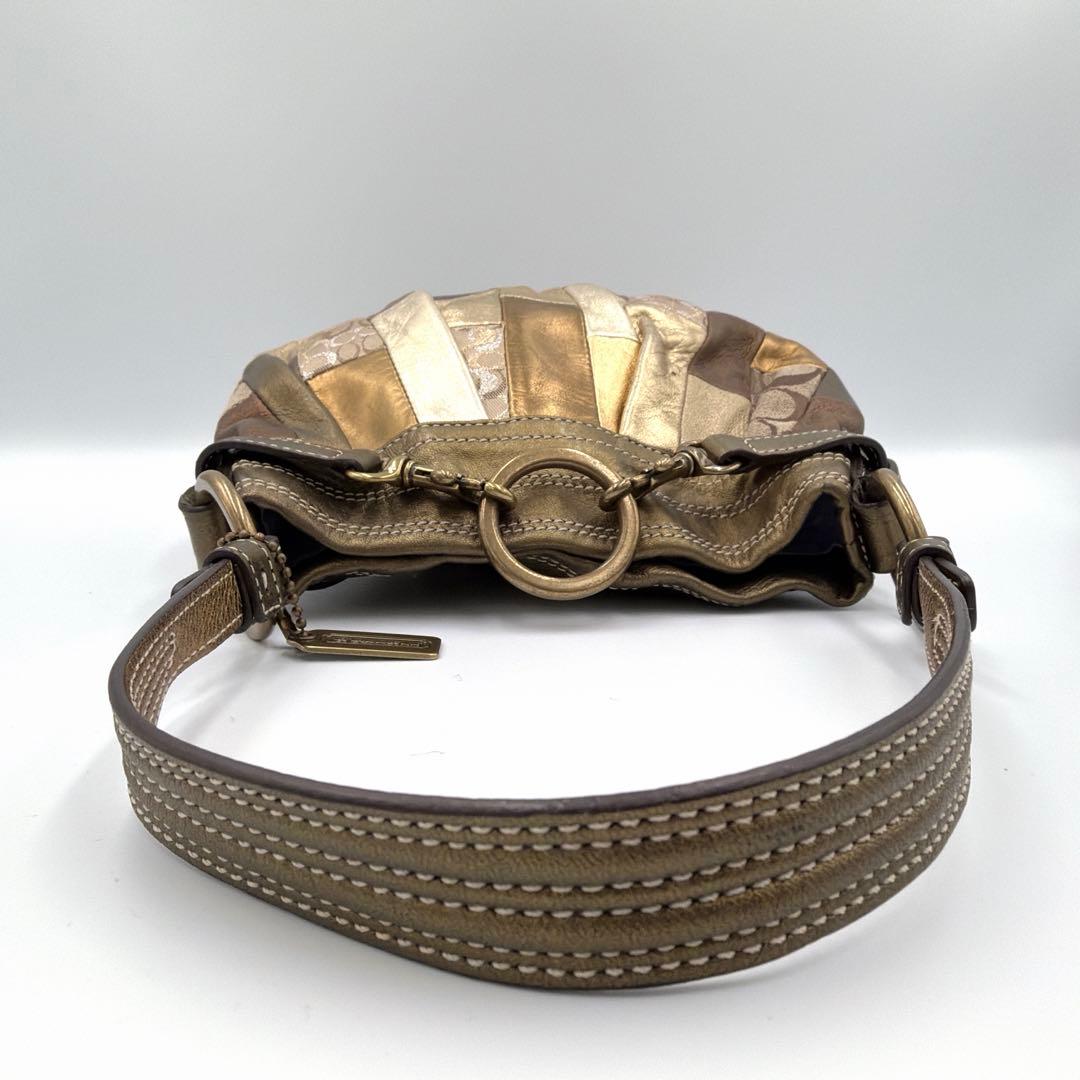 バッグ COACH signature patchwork shoulder bag