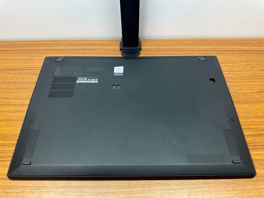 Windowsノート本体 X1 Carbon Gen 7th i7-10710 16Gb 256Gb