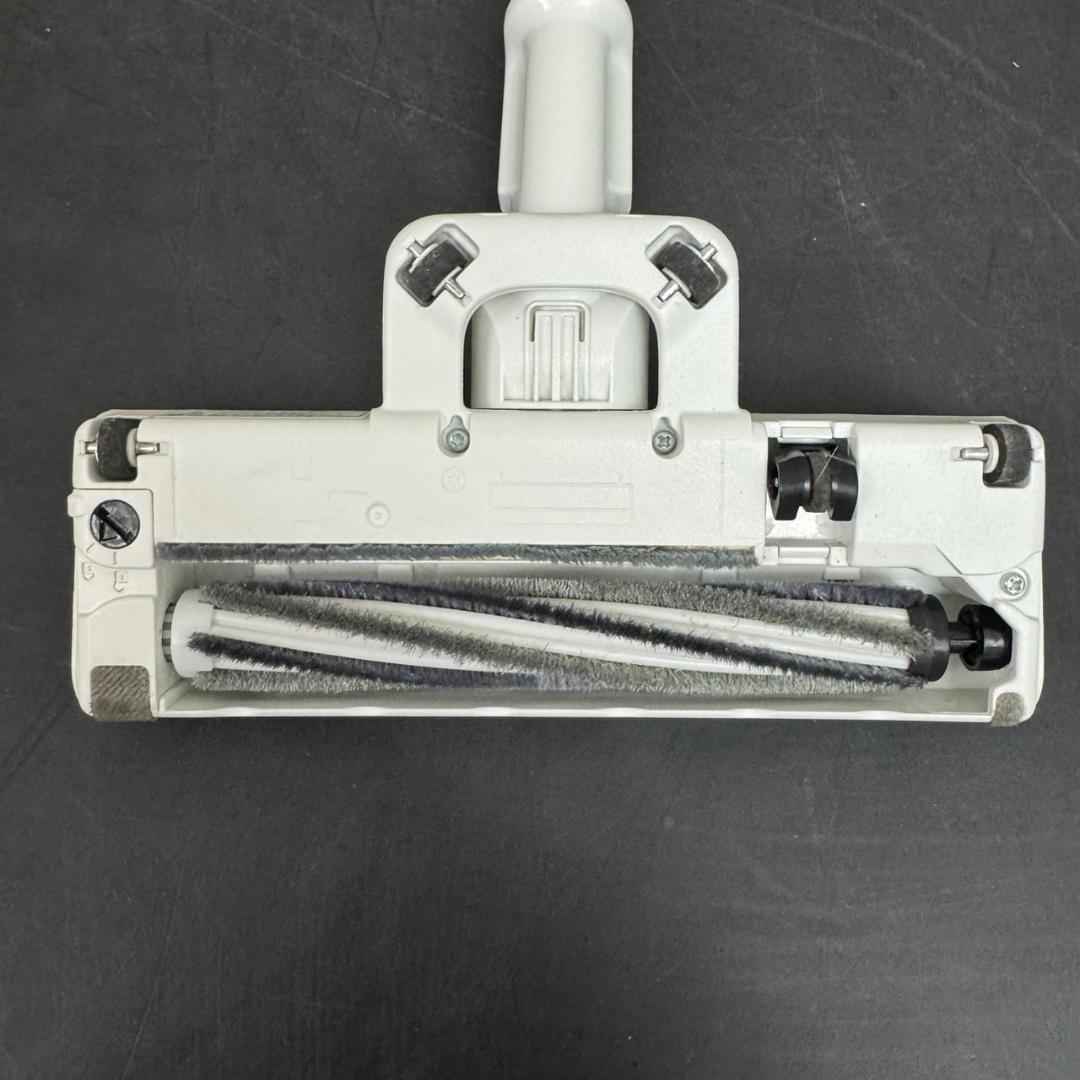 ☆パナソニック　コードレスクリーナー　パワーコードレス　MC-SB33J　24年