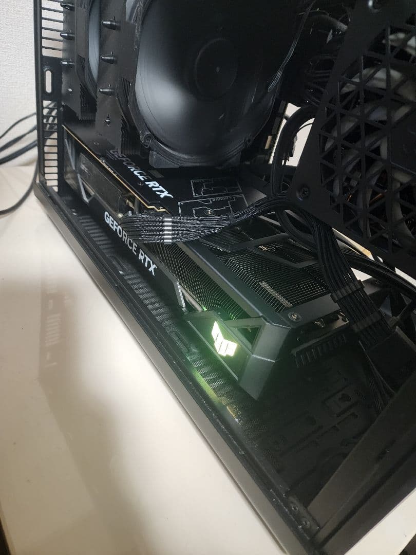 グラフィックボード・グラボ・ビデオカード ASUS TUF Gaming GeForce RTX 4080 OC