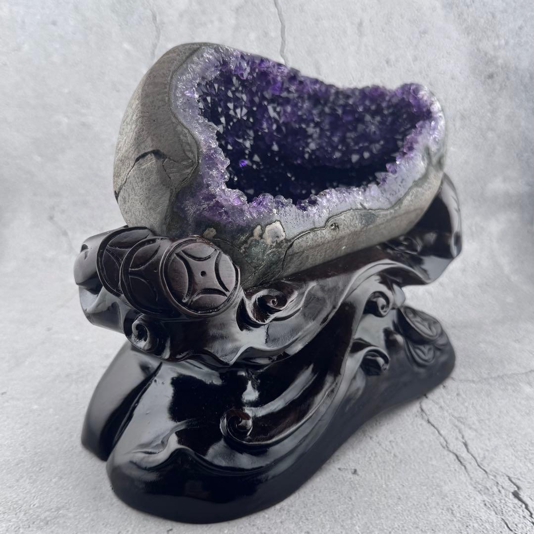 G-132アメジストクラスター ドーム 原石 天然石 パワーストーン　聚寳盆型