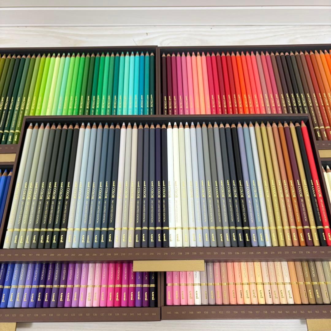 三菱鉛筆 ユニー 240色 セット リミテッドエディション 限定50周年 記念