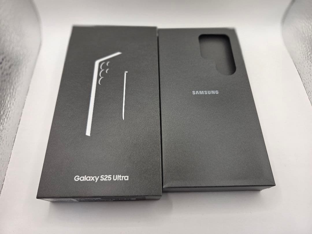 【国内版】Galaxy S25 Ultra ホワイトシルバー 256GB