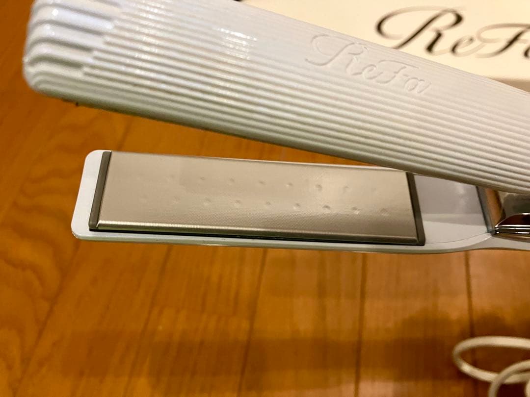 Refa ストレートアイロン プロ　美品