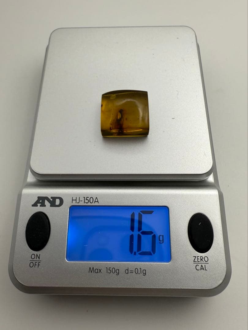 新品未使用 バルティックアンバー 虫入り琥珀 スクエア ルース 2/2