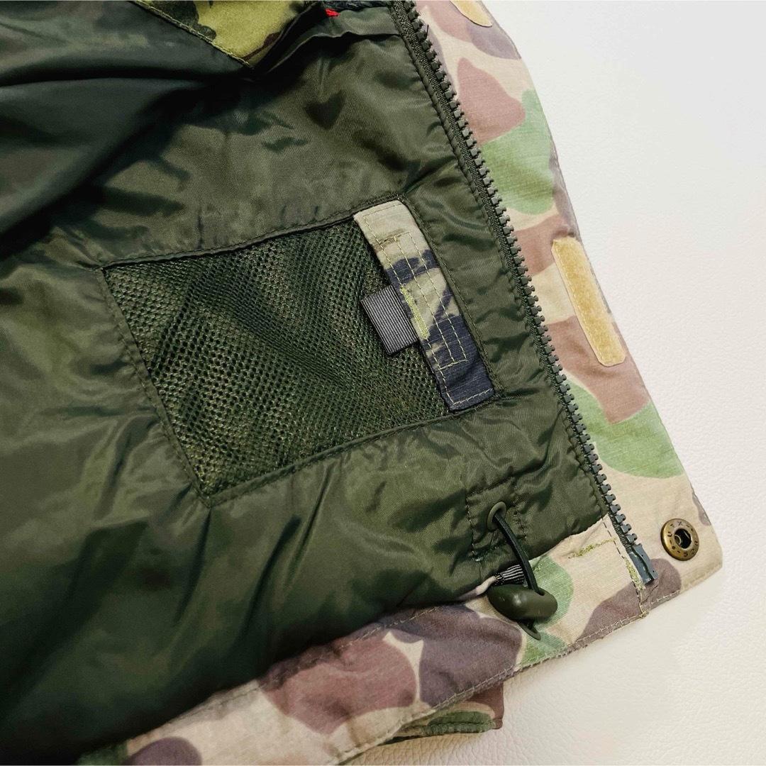 6717【美品】バートン　ジャケット　スノボウェア メンズ 迷彩柄　カモフラ