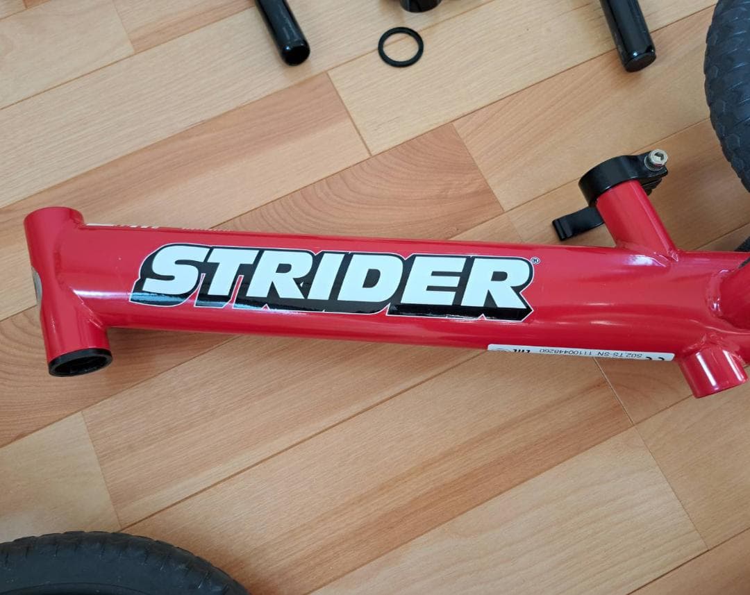 ★　ストライダー　STRIDER 12　レッド　バランスバイク　★