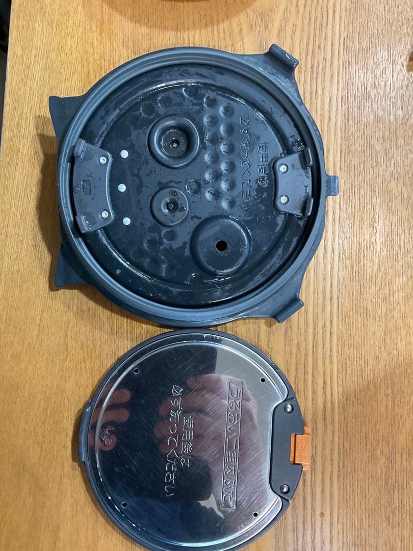 NW-JC10 プラチナ厚釜 炊飯器5.5号　象印