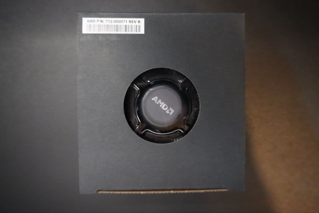 AMD Ryzen 5 5600X 6コア CPU