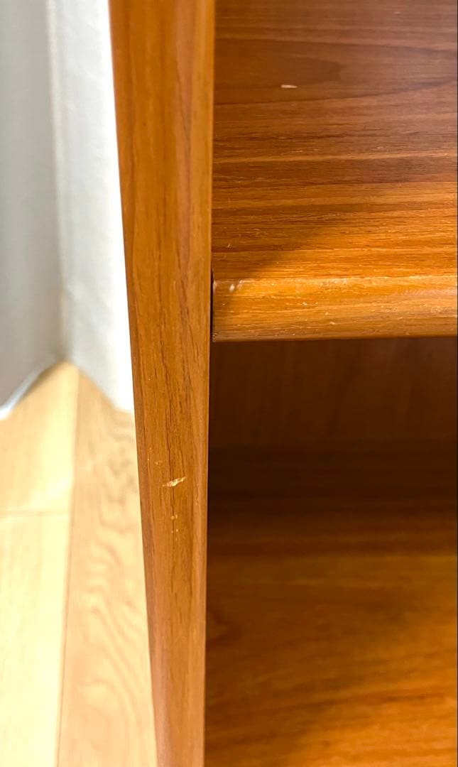 再出品　木目が綺麗な本棚　飾り棚にも使えます　即購入OK