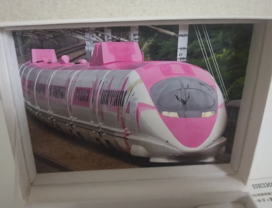 『再値下げ』ハローキティ　500系新幹線25周年　SEIKO 限定モデル時計