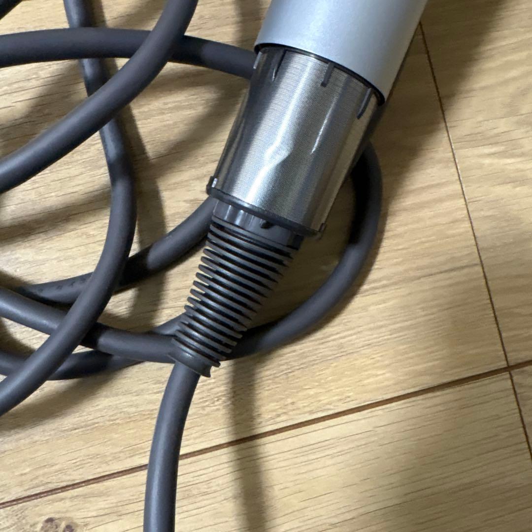 ダイソンヘアドライヤー　HD12