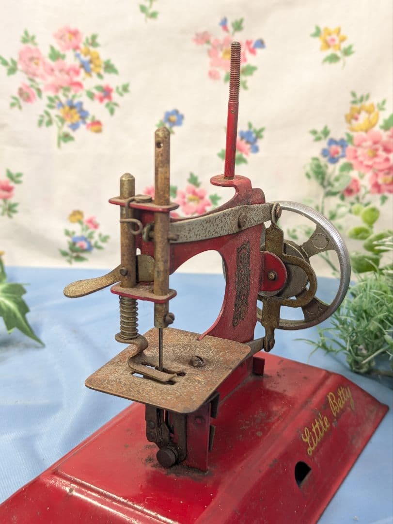 イギリス アンティーク LittleBetty トイミシン ミニミシン
