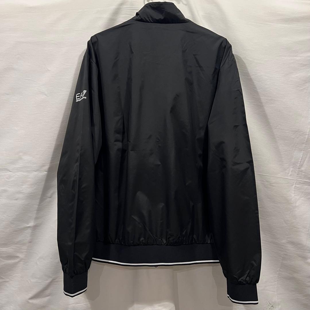 未使用　エンポリオアルマーニ　EA7 ウインドブレーカー　マウンテンパーカー