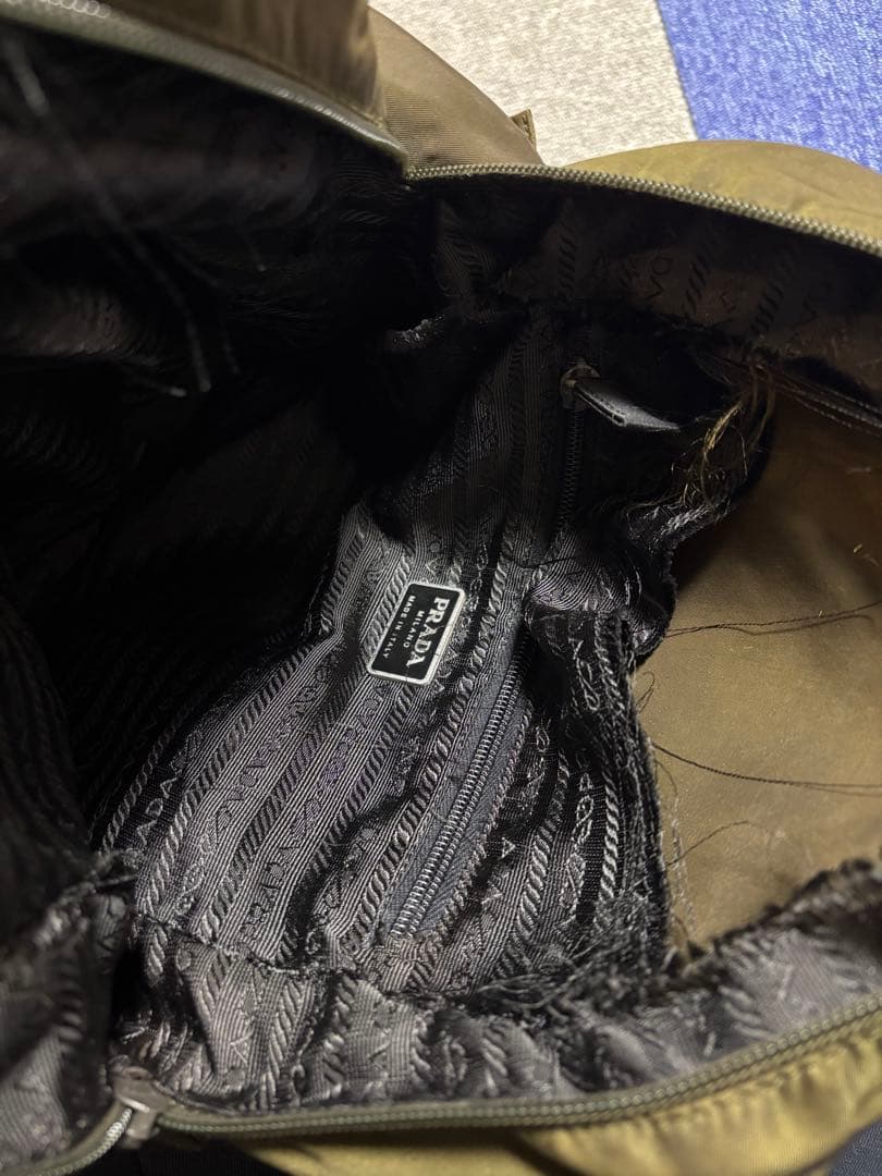 pradasportsショルダー