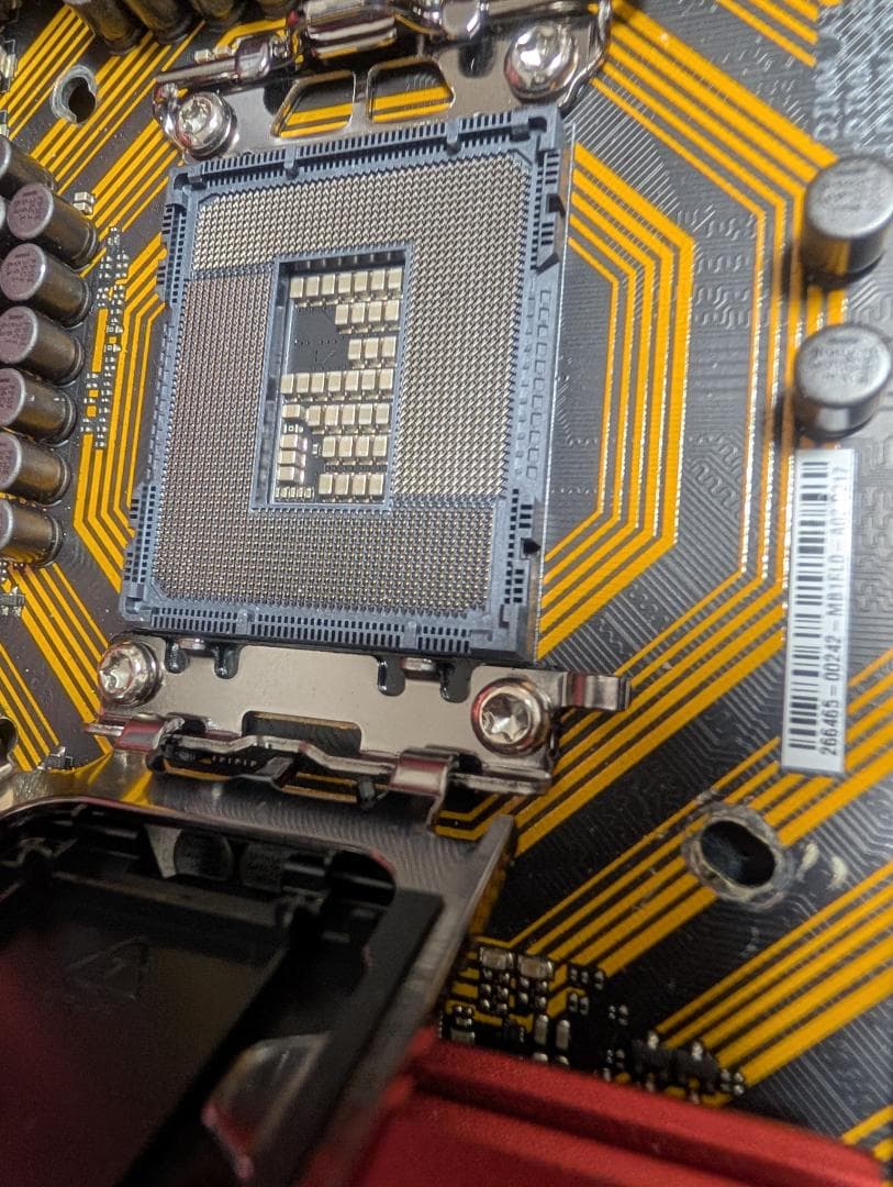 B*T様 不具合ROG MAXIMUS Z790 HERO EVA-02 EDI