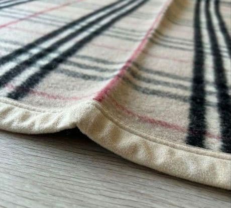 ♥ BURBERRY　毛布　140×200　バーバリー　ウール　タオルケット