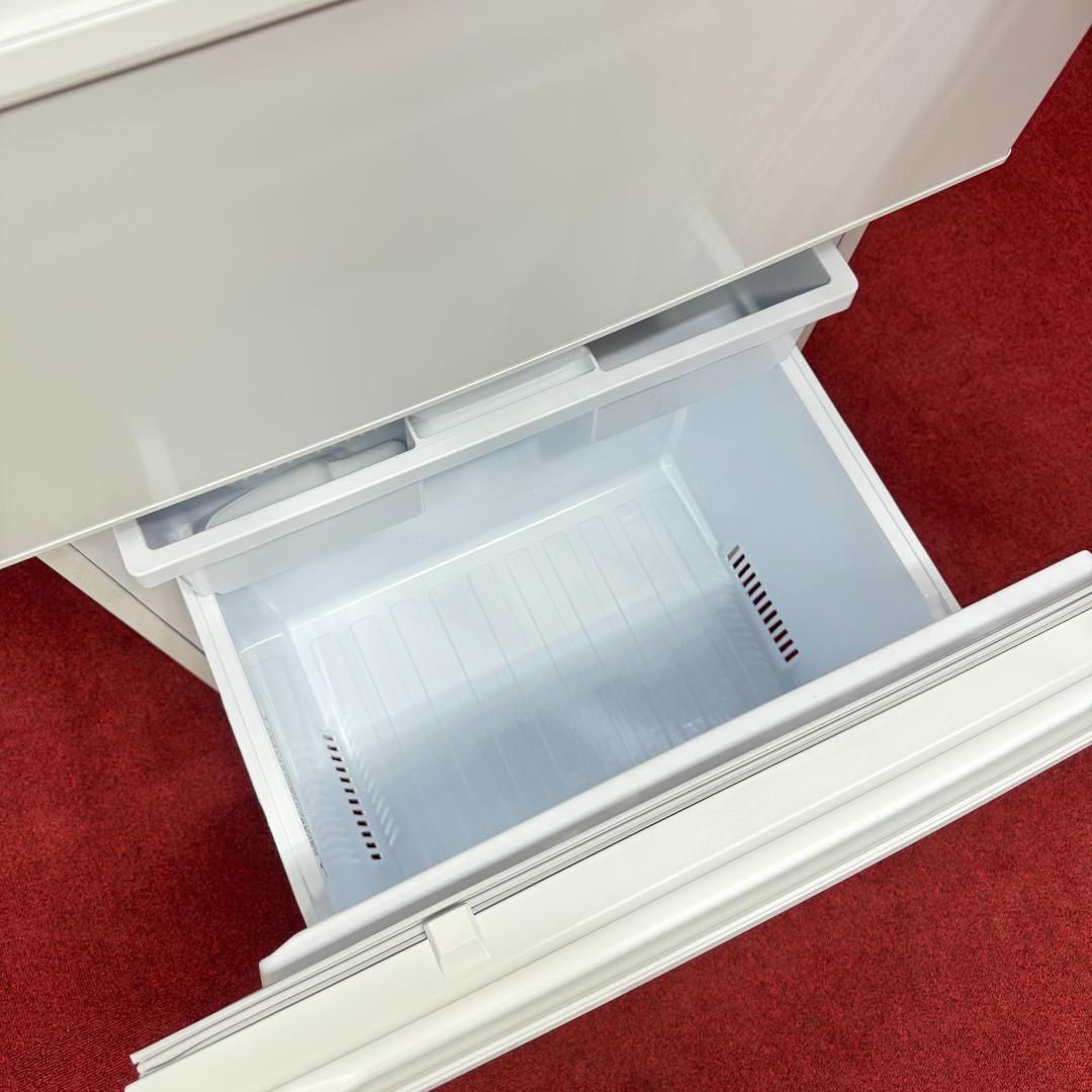 都内23区配送無料　超美品3ドア冷蔵庫2024年製　330L　MR-C33K-W