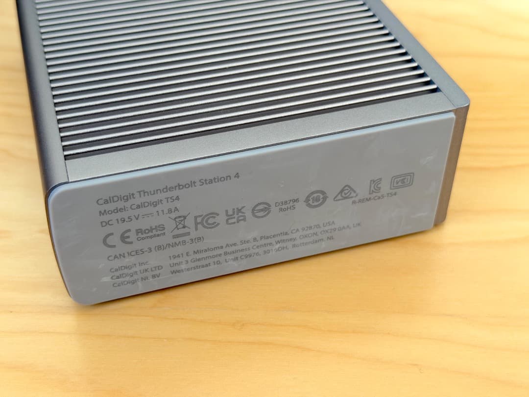その他 CalDigit TS4 Thunderbolt 4 Dock