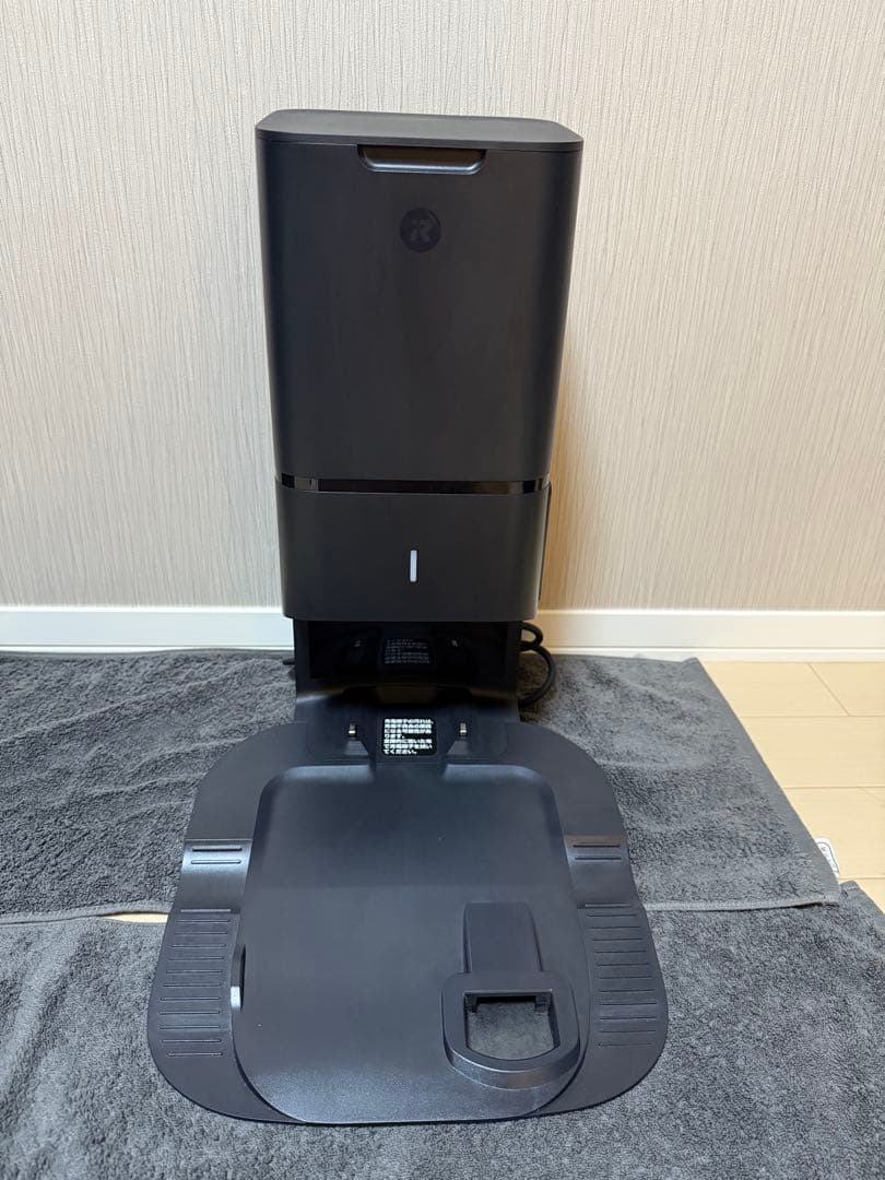 【極美品】iRobot Roomba i3+ ロボット掃除機