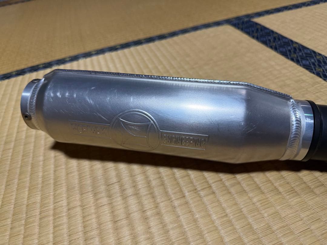 モリワキ モナカマフラー