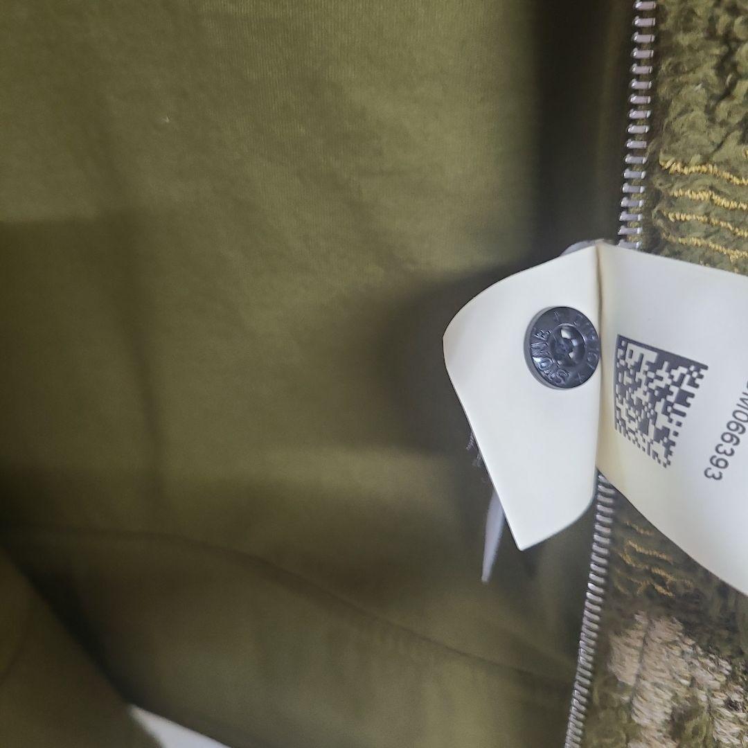 stone  Lストーンアイランド 極美メタルボタンベスト シャドウ