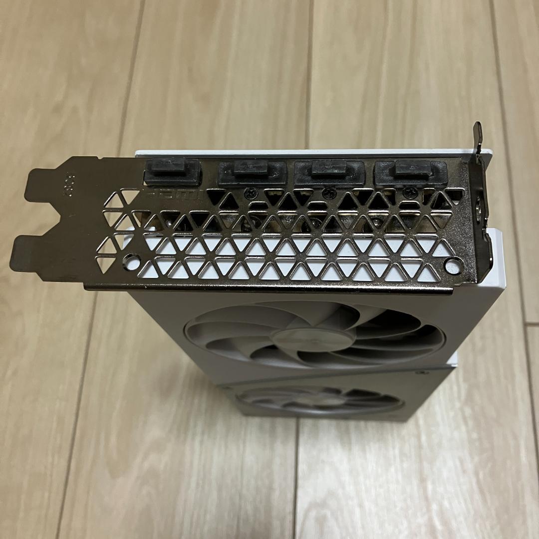 グラフィックボード・グラボ・ビデオカード INNO3D GeForce RTX 4070Ti Super 16GB