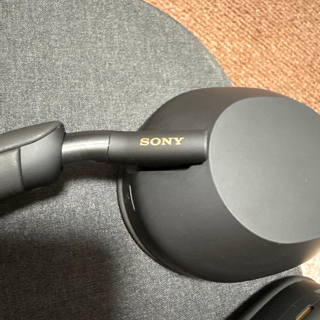 ソニーWH-1000XM5、ワイヤレスノイズキャンセリングヘッドホン