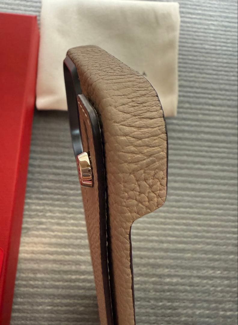 ボナベンチュラ　iPhone16Pro MAX