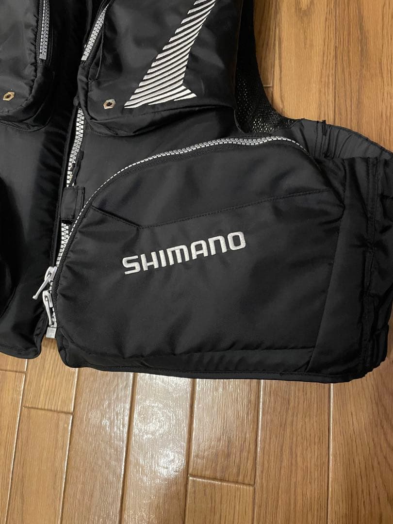 シマノ ネクサス・フローティングベスト VF-142Q