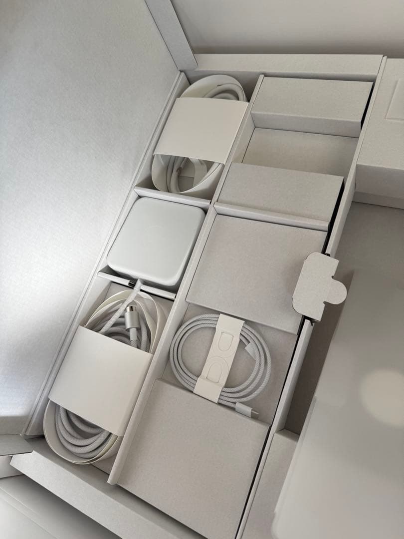 iMac M4 10コアCPU 16GB