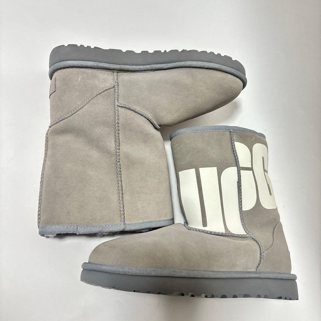 【UGG】美品クラシックショートムートンブーツCLASSIC SHORT II