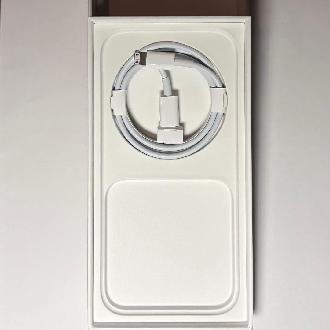 【美品】iPhone14 Pro 256GB スペースブラック