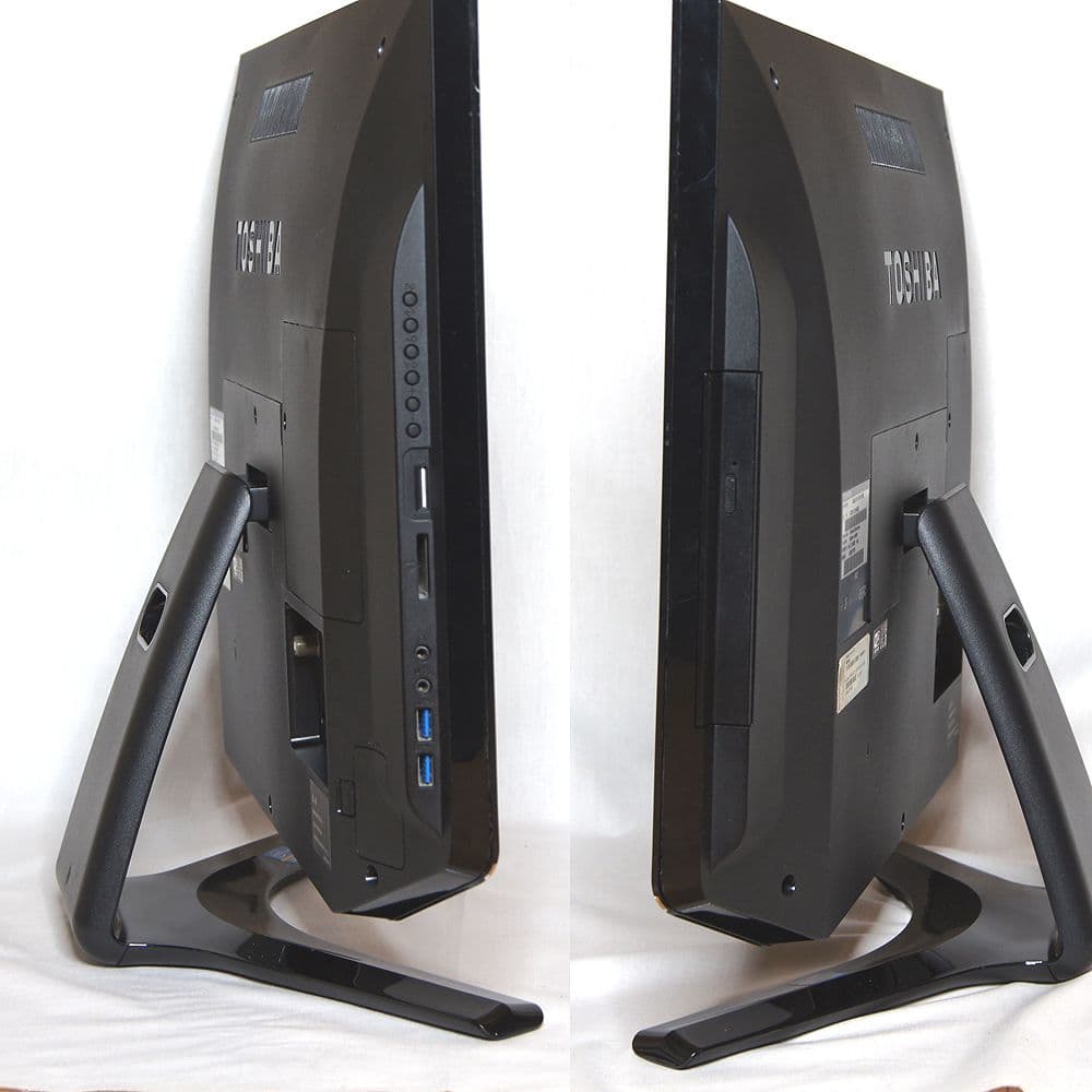 東芝 大画面一体型PC REGZA 23型/i7/SSD/Office