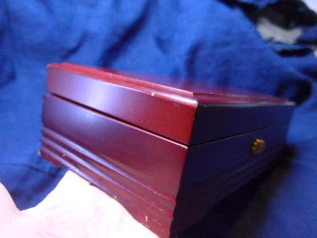 オルフェウス　50弁のオルゴール／「愛の讃歌」「エーデルワイス」 木製箱