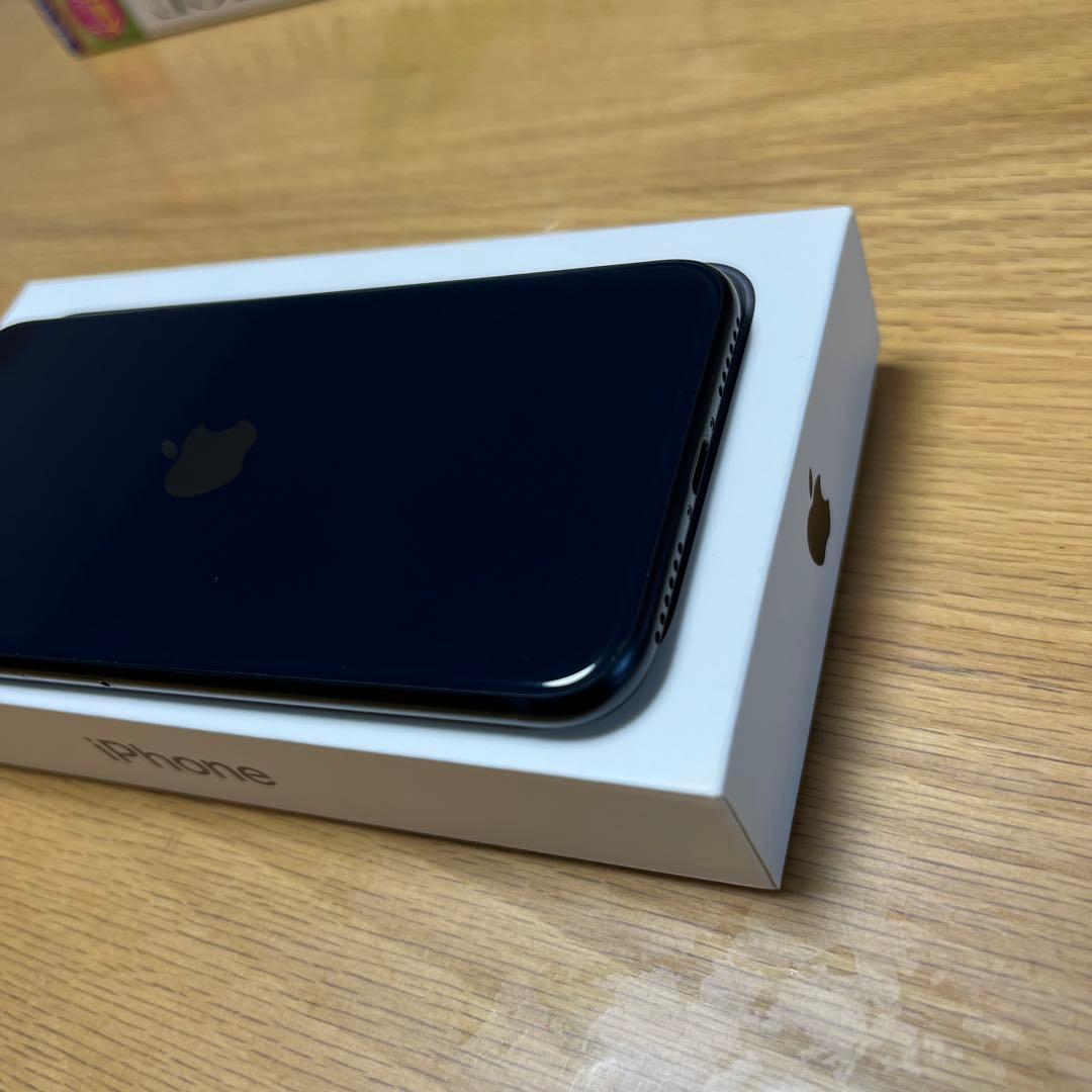 超美品 iPhone SE (第3世代) ミッドナイト 64GB