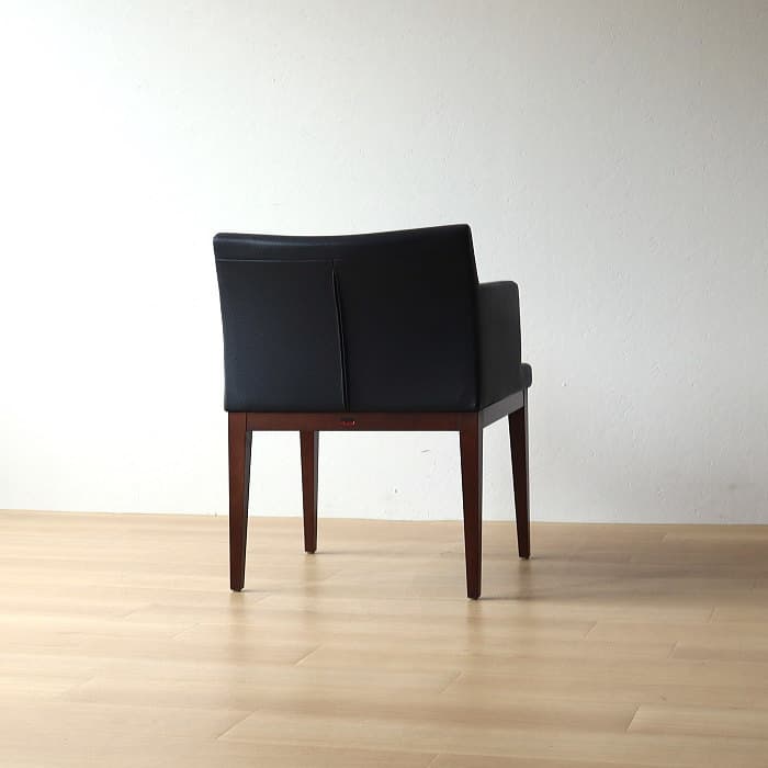 QUON アームチェア ラウンジチェア 肘付イス 木製①